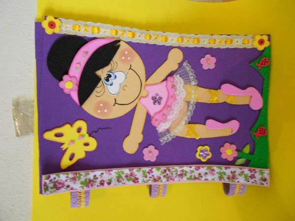CADERNO DECORADO EM EVA